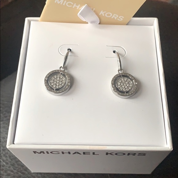 NIB Michael Kors SilverTone MOP Crystal Drop Earrings new in box - Picture 1 of 5